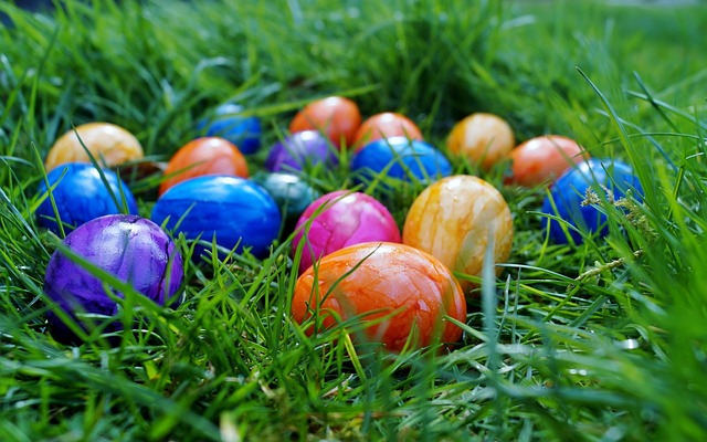 Velikonoce, velikonoční vajíčka